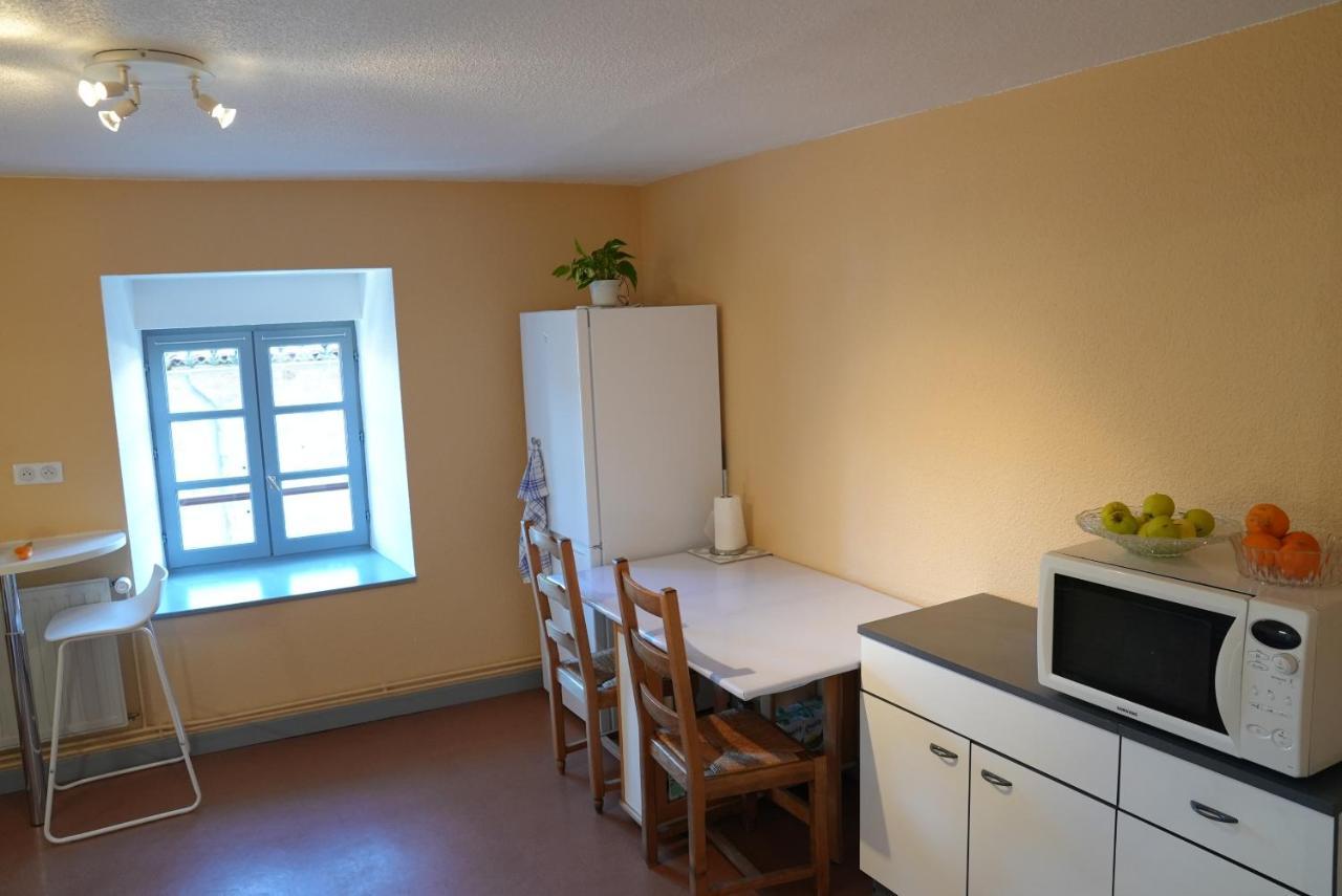 Appartement Spacieux Au Pied Des Pistes Chalmazel-Jeansagniere Exterior foto